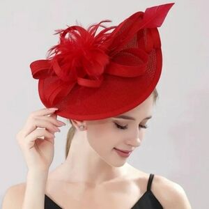 🐎NEW! Gorgeous Red Feathered Kentucky Derby Hat